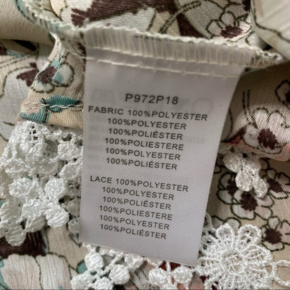 MOLLY BRAKEN Boho Floral Lace Trim Blouse With Scalloped Trim Beige Sz One Size - Picture 10 of 11